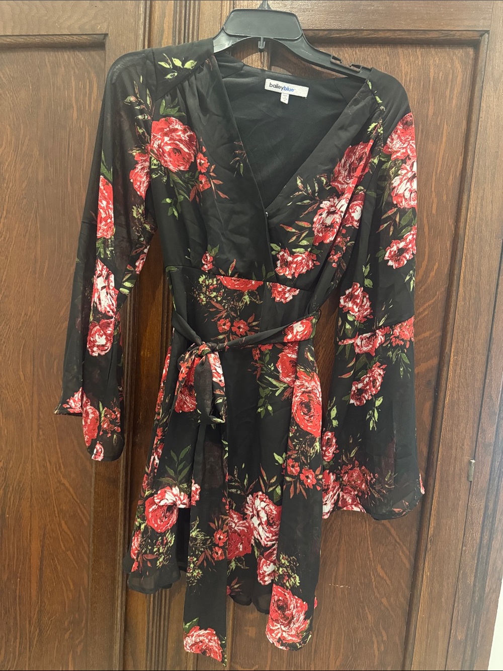 Balloon Collar Black Long-Sleeve Floral Wrap Dress with Red Rose Print